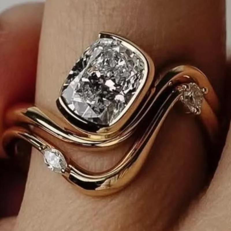 Women's 18K Gold Plated Moissanite Ring Set — Bridal Stackable Duo